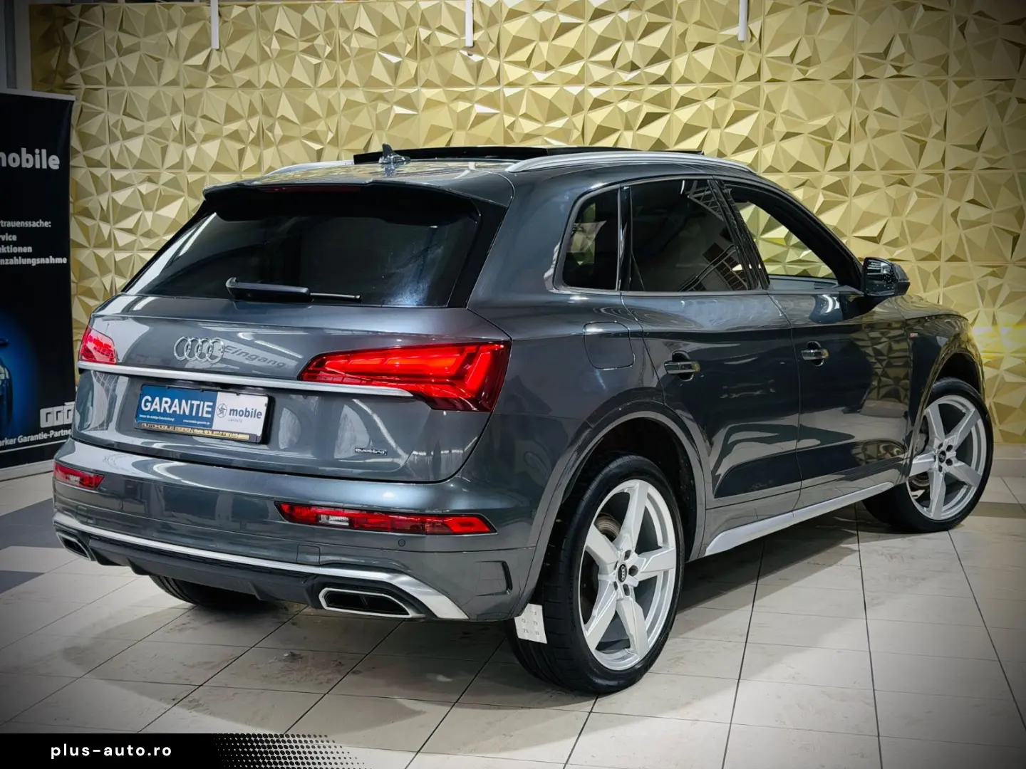 AUDI Q5 45 TFSI quattro S-LINE MATRIX PANORAMA 1.HAND