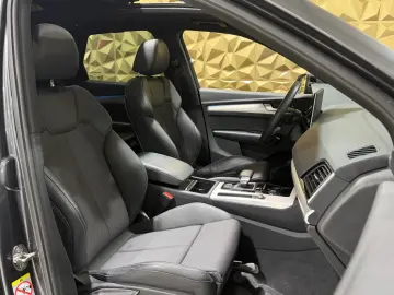 AUDI Q5 45 TFSI quattro S-LINE MATRIX PANORAMA 1.HAND