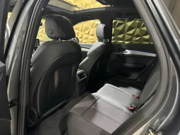 AUDI Q5 45 TFSI quattro S-LINE MATRIX PANORAMA 1.HAND