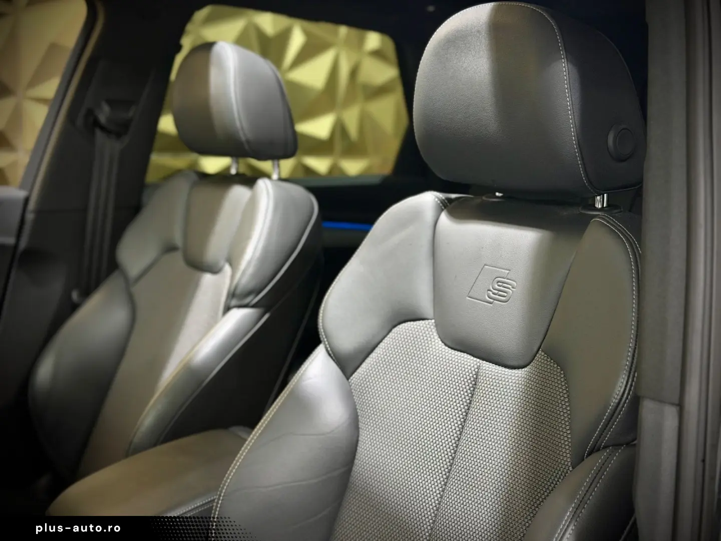 AUDI Q5 45 TFSI quattro S-LINE MATRIX PANORAMA 1.HAND