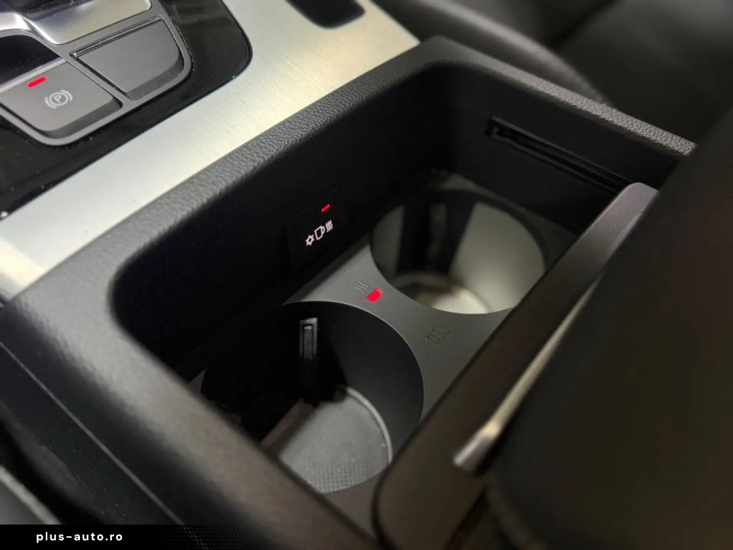 AUDI Q5 45 TFSI quattro S-LINE MATRIX PANORAMA 1.HAND