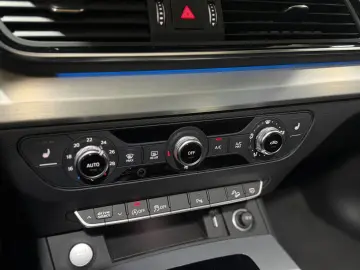 AUDI Q5 45 TFSI quattro S-LINE MATRIX PANORAMA 1.HAND