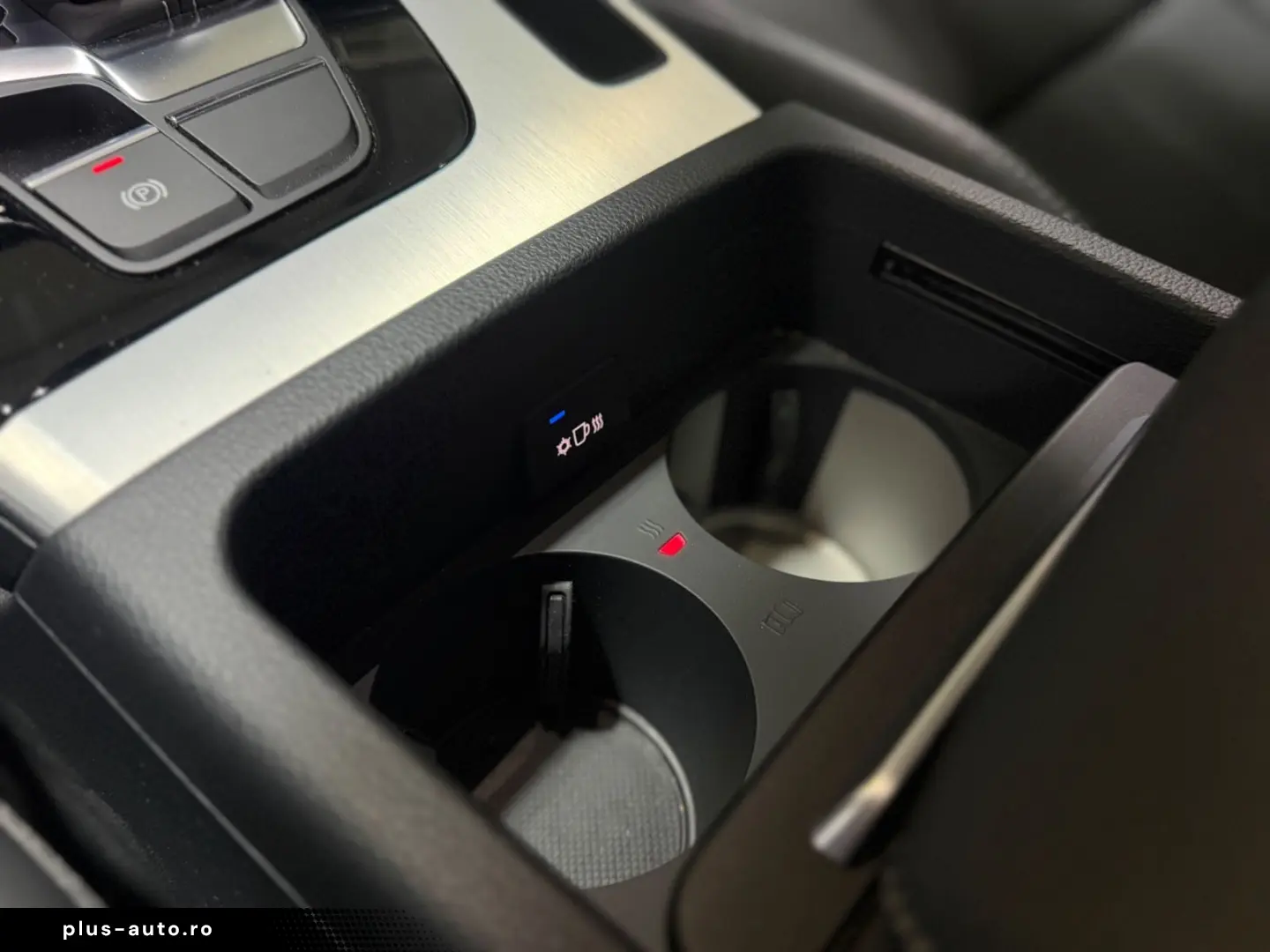 AUDI Q5 45 TFSI quattro S-LINE MATRIX PANORAMA 1.HAND