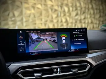 BMW 320i M-SPORTPAKET 1.HD NAVI HEAD-UP SCHIEBEDACH