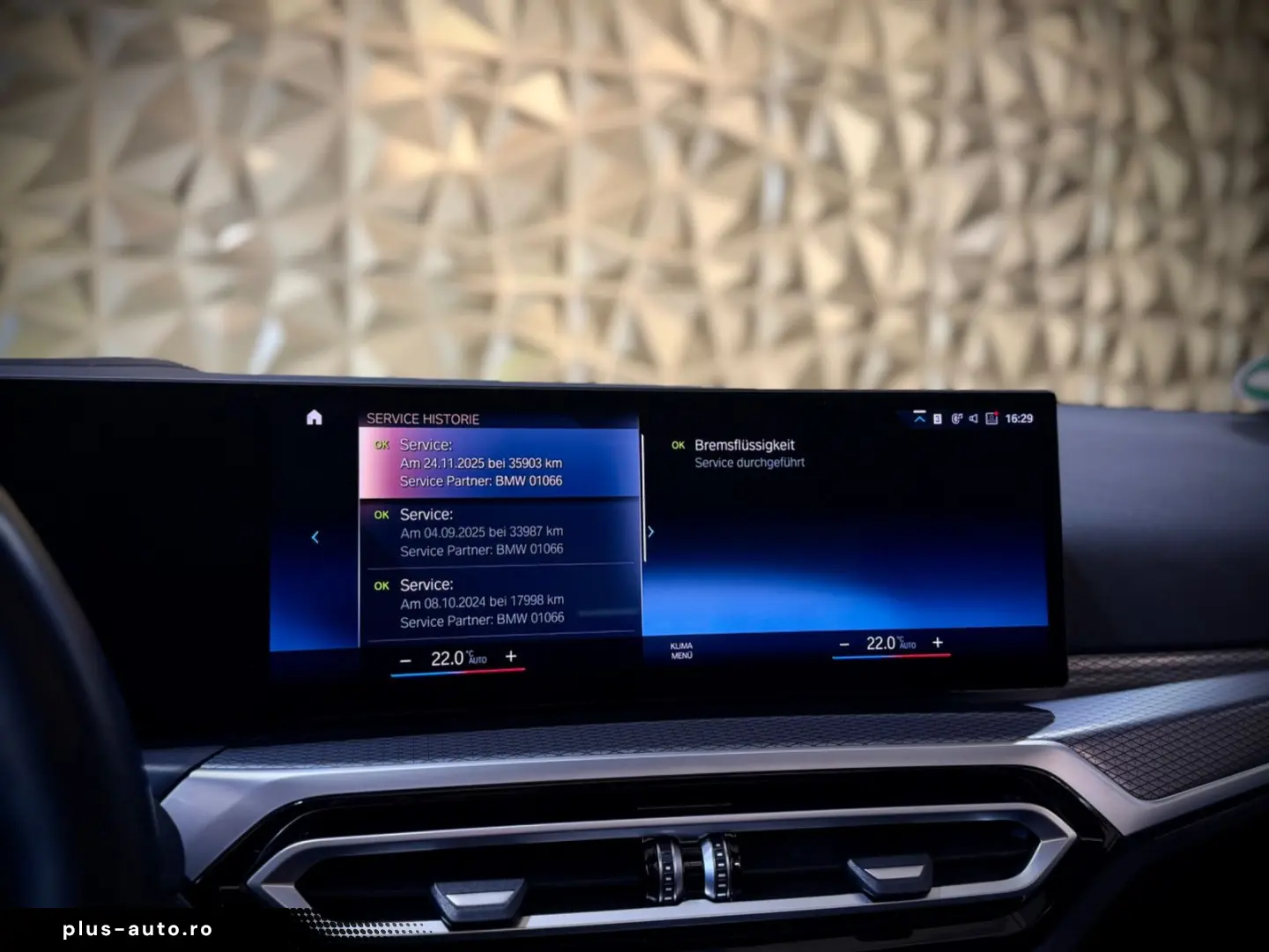 BMW 320i M-SPORTPAKET 1.HD NAVI HEAD-UP SCHIEBEDACH