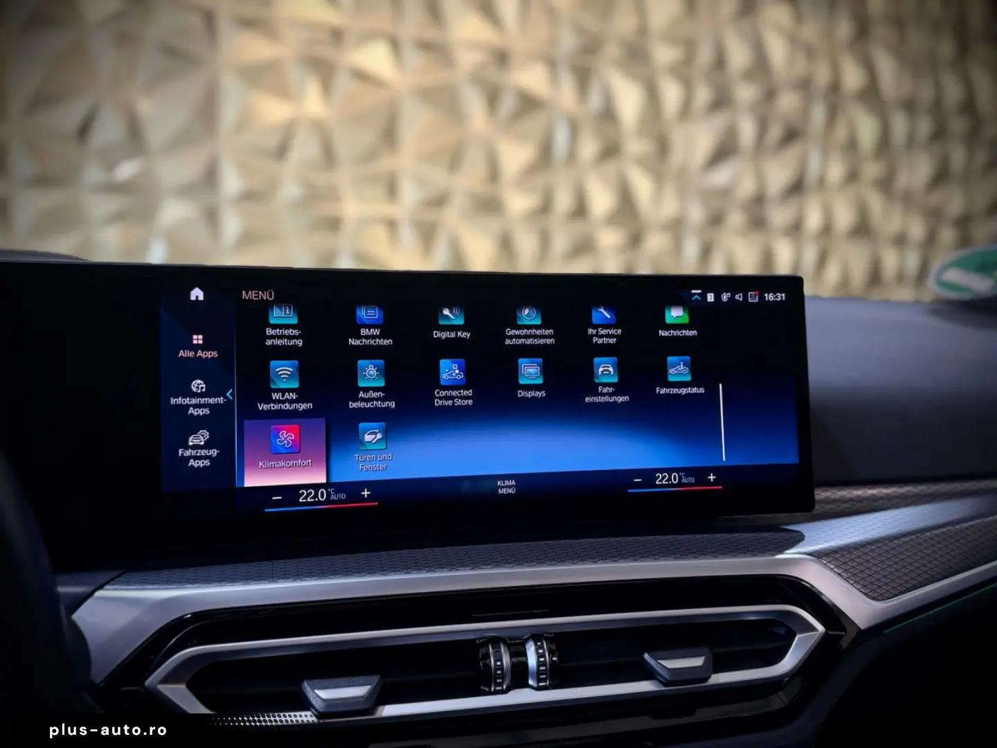 BMW 320i M-SPORTPAKET 1.HD NAVI HEAD-UP SCHIEBEDACH