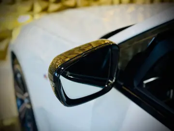 BMW 320i M-SPORTPAKET 1.HD NAVI HEAD-UP SCHIEBEDACH