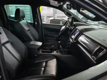 FORD Ranger Wildtrak Doppelkabine 4x4 1.HAND LEDER