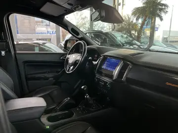 FORD Ranger Wildtrak Doppelkabine 4x4 1.HAND LEDER