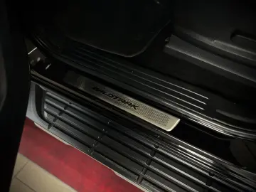 FORD Ranger Wildtrak Doppelkabine 4x4 1.HAND LEDER