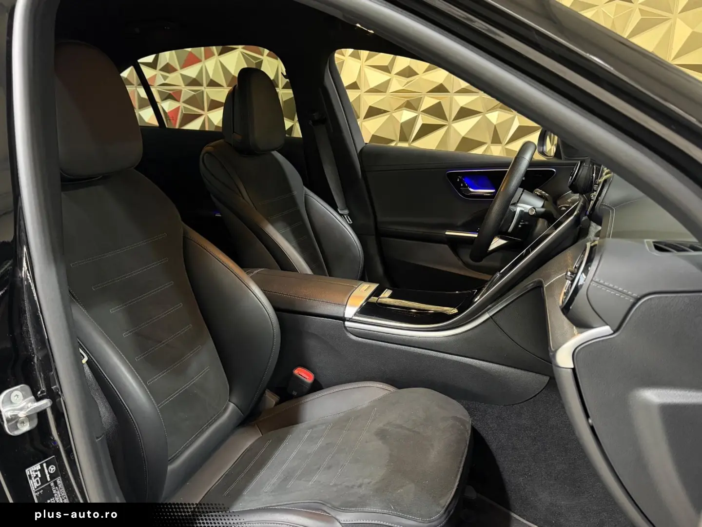 MERCEDES-BENZ C 300 Lim. AMG-LINE NIGHT-PAKET PREMIUM 1.HAND