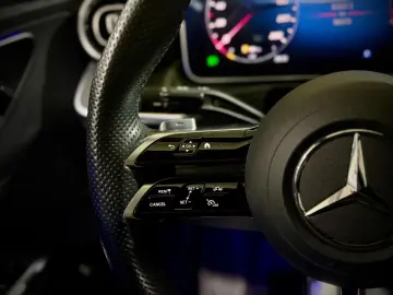 MERCEDES-BENZ C 300 Lim. AMG-LINE NIGHT-PAKET PREMIUM 1.HAND