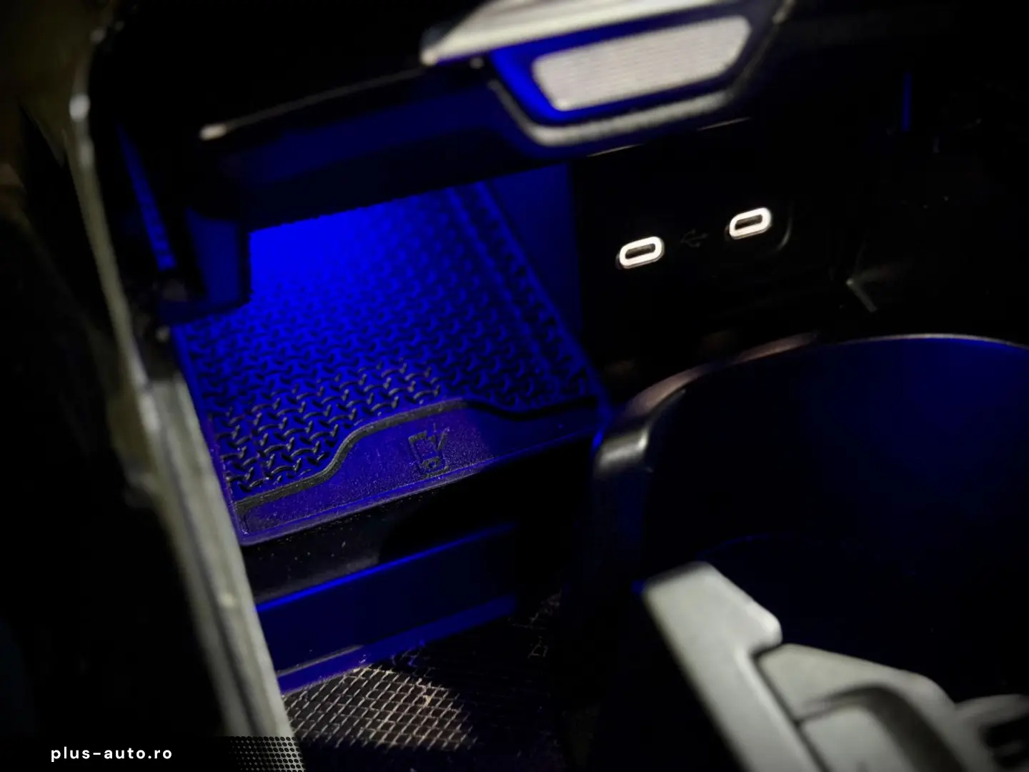 MERCEDES-BENZ C 300 Lim. AMG-LINE NIGHT-PAKET PREMIUM 1.HAND