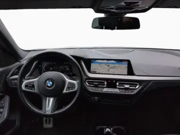 BMW 220i Gran Coupe Aut. M Sport LiCoPro HUD HiFi