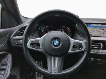 BMW 220i Gran Coupe Aut. M Sport LiCoPro HUD HiFi