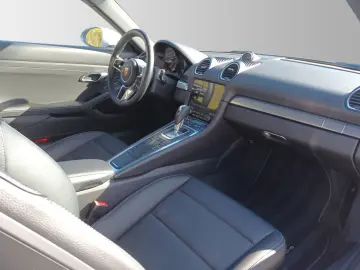 PORSCHE 718 Cayman Style Edition