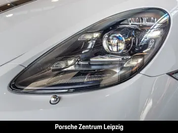 PORSCHE Cayman 718 Style Edition Bose LED PASM Spur