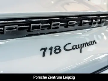 PORSCHE Cayman 718 Style Edition Bose LED PASM Spur