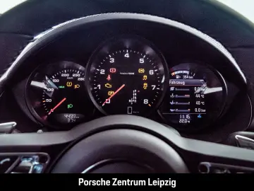 PORSCHE Cayman 718 Style Edition Bose LED PASM Spur