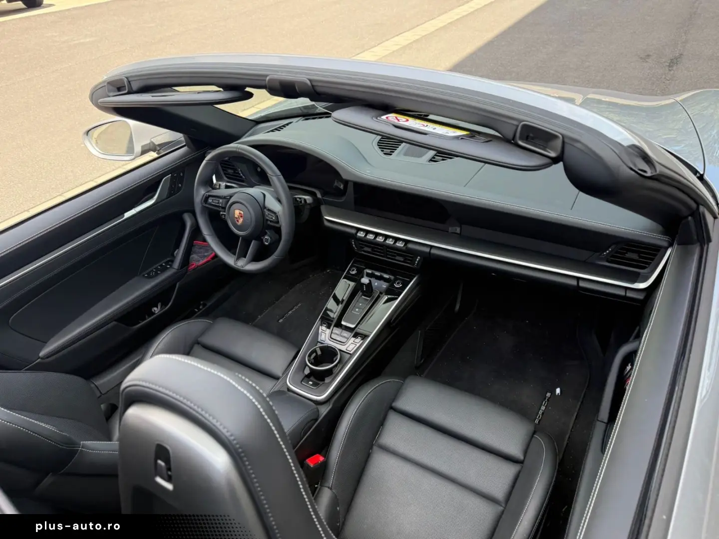 PORSCHE 911 Carrera Cabriolet