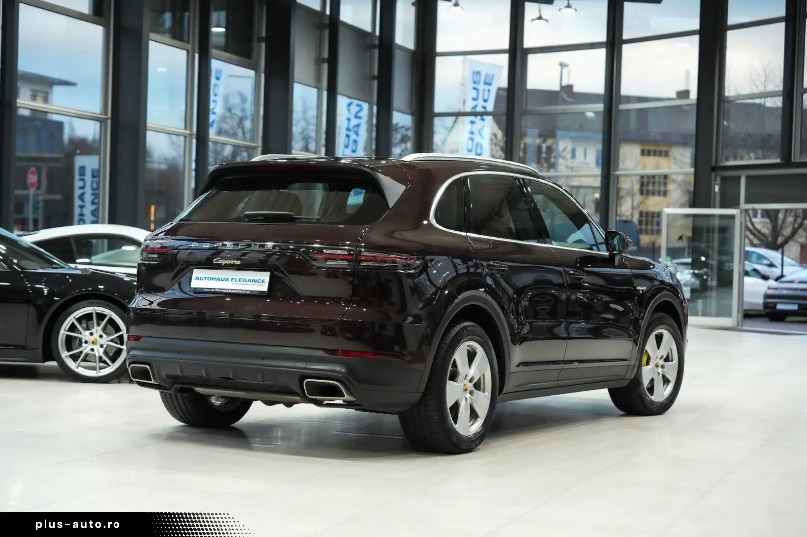 PORSCHE Cayenne E-Hybrid SPORT-CHRONO 14-WEGE BOSE PDLS