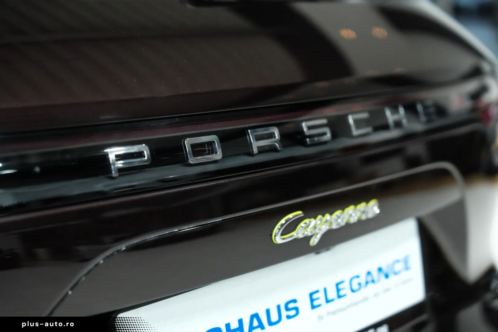 PORSCHE Cayenne E-Hybrid SPORT-CHRONO 14-WEGE BOSE PDLS