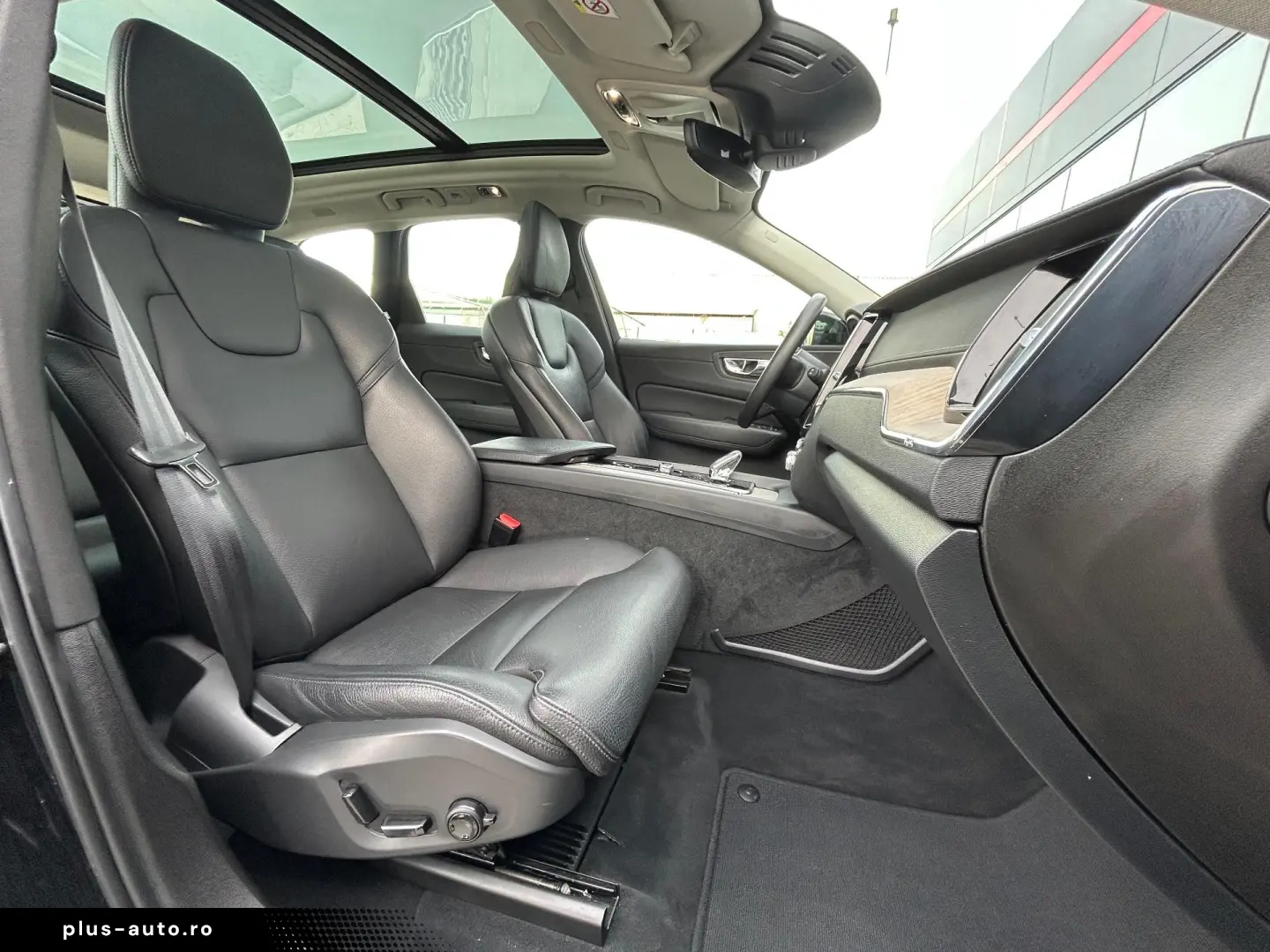 Volvo XC 60 Recharge T6 Twin Engine eAWD