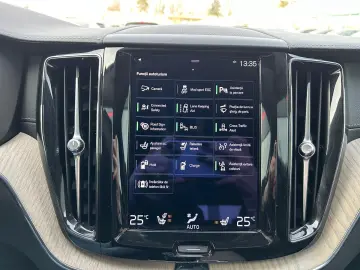 Volvo XC 60 Recharge T6 Twin Engine eAWD