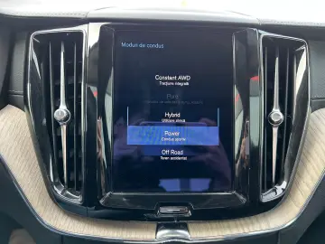 Volvo XC 60 Recharge T6 Twin Engine eAWD