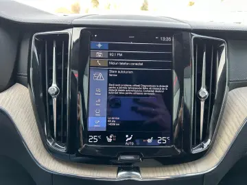 Volvo XC 60 Recharge T6 Twin Engine eAWD