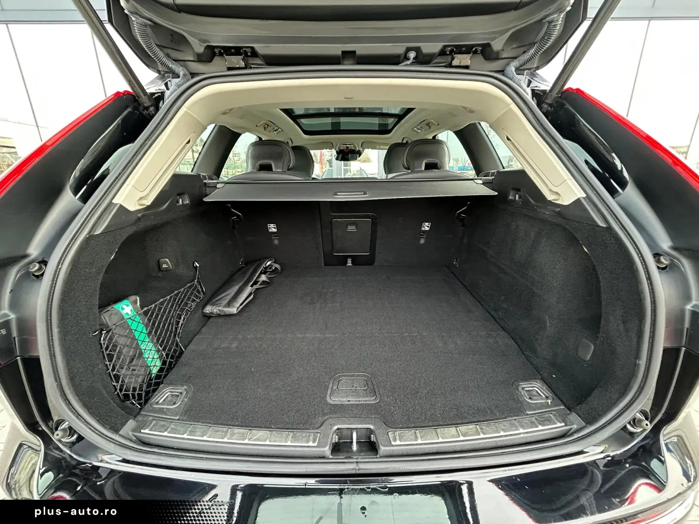 Volvo XC 60 Recharge T6 Twin Engine eAWD