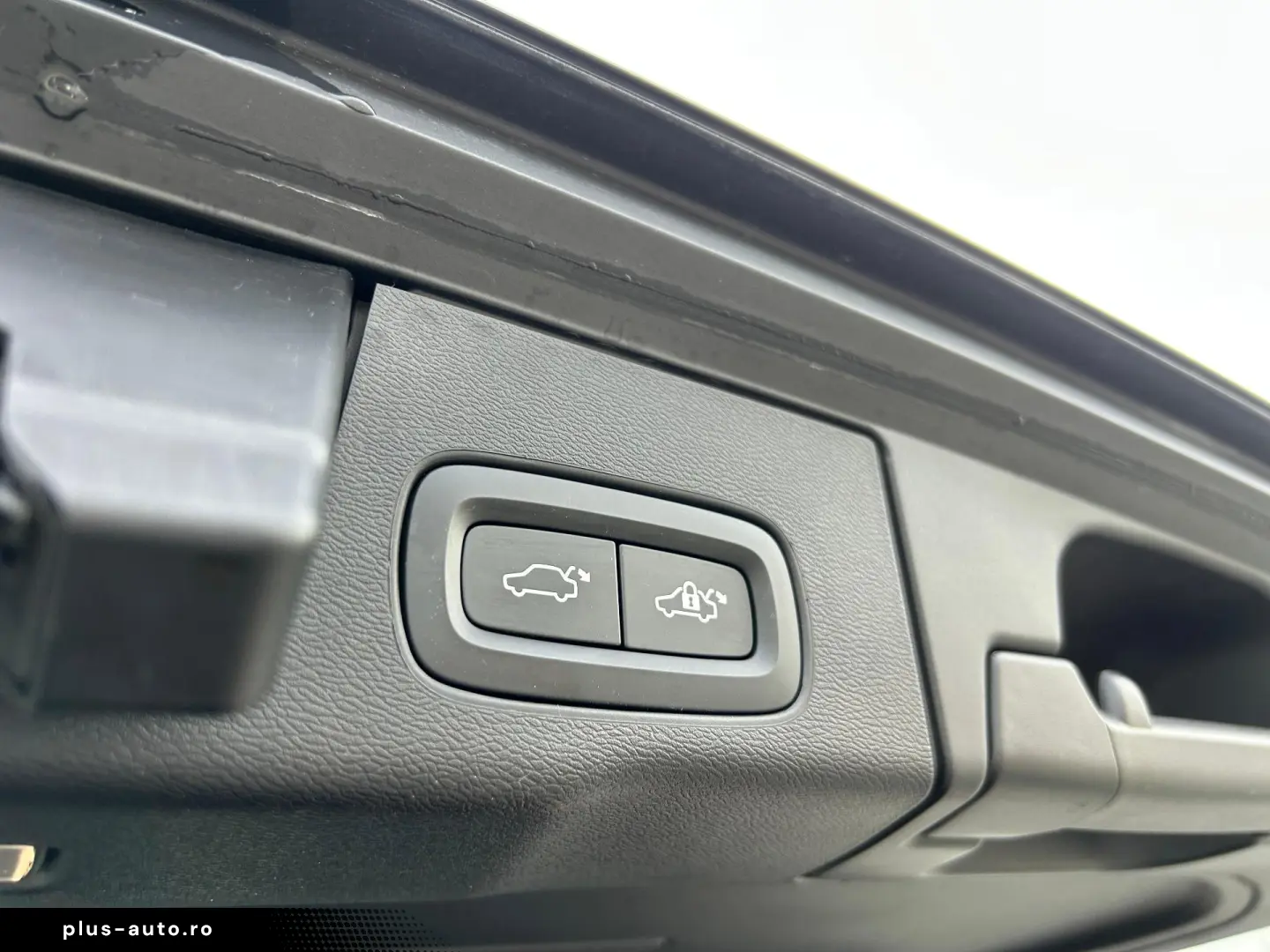 Volvo XC 60 Recharge T6 Twin Engine eAWD