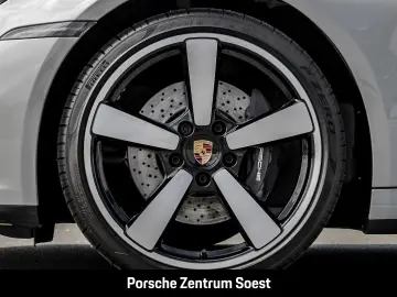 PORSCHE 992 .2 Carrera 21-Zoll Sport-Chrono BOSE