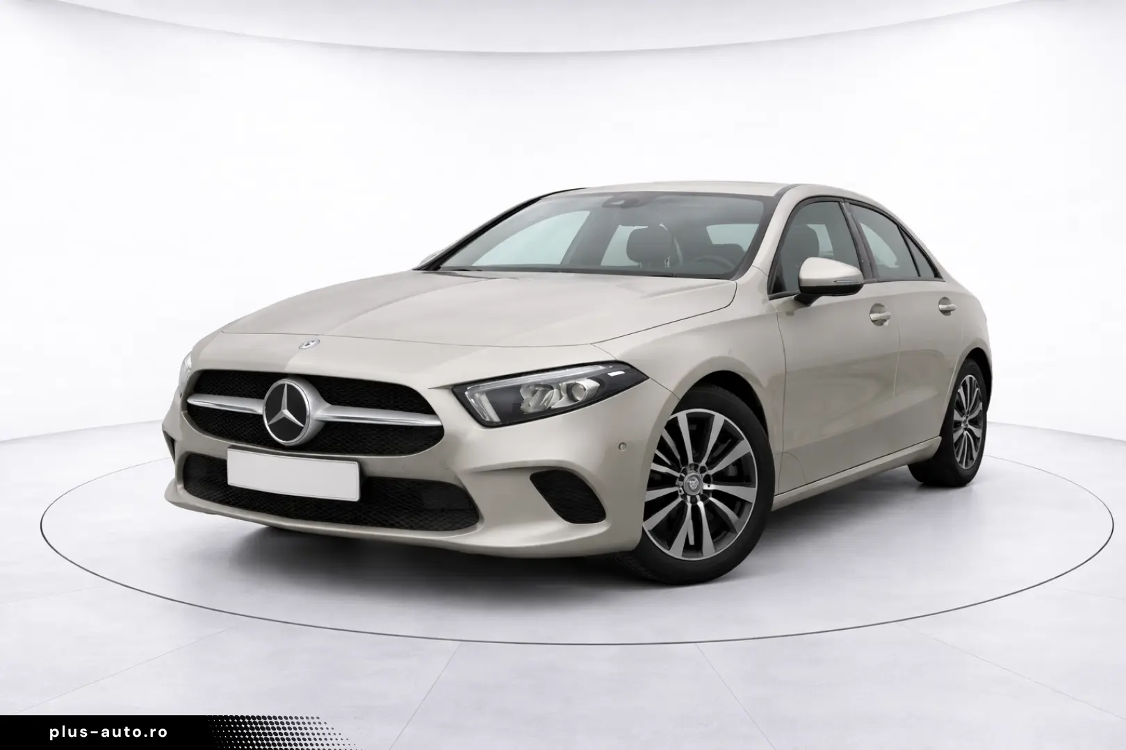 MERCEDES BENZ A180 LIM. AUT.