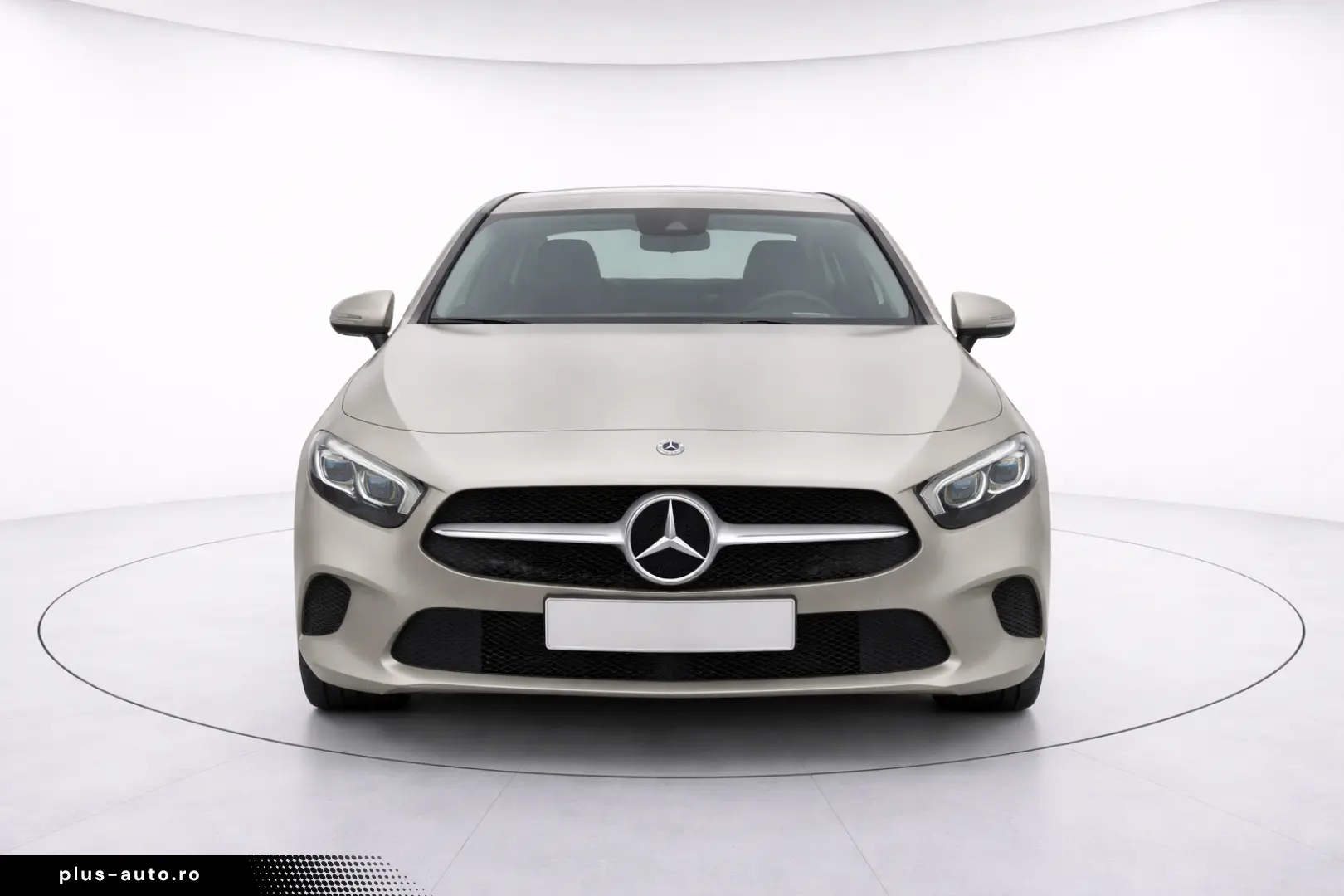 MERCEDES BENZ A180 LIM. AUT.