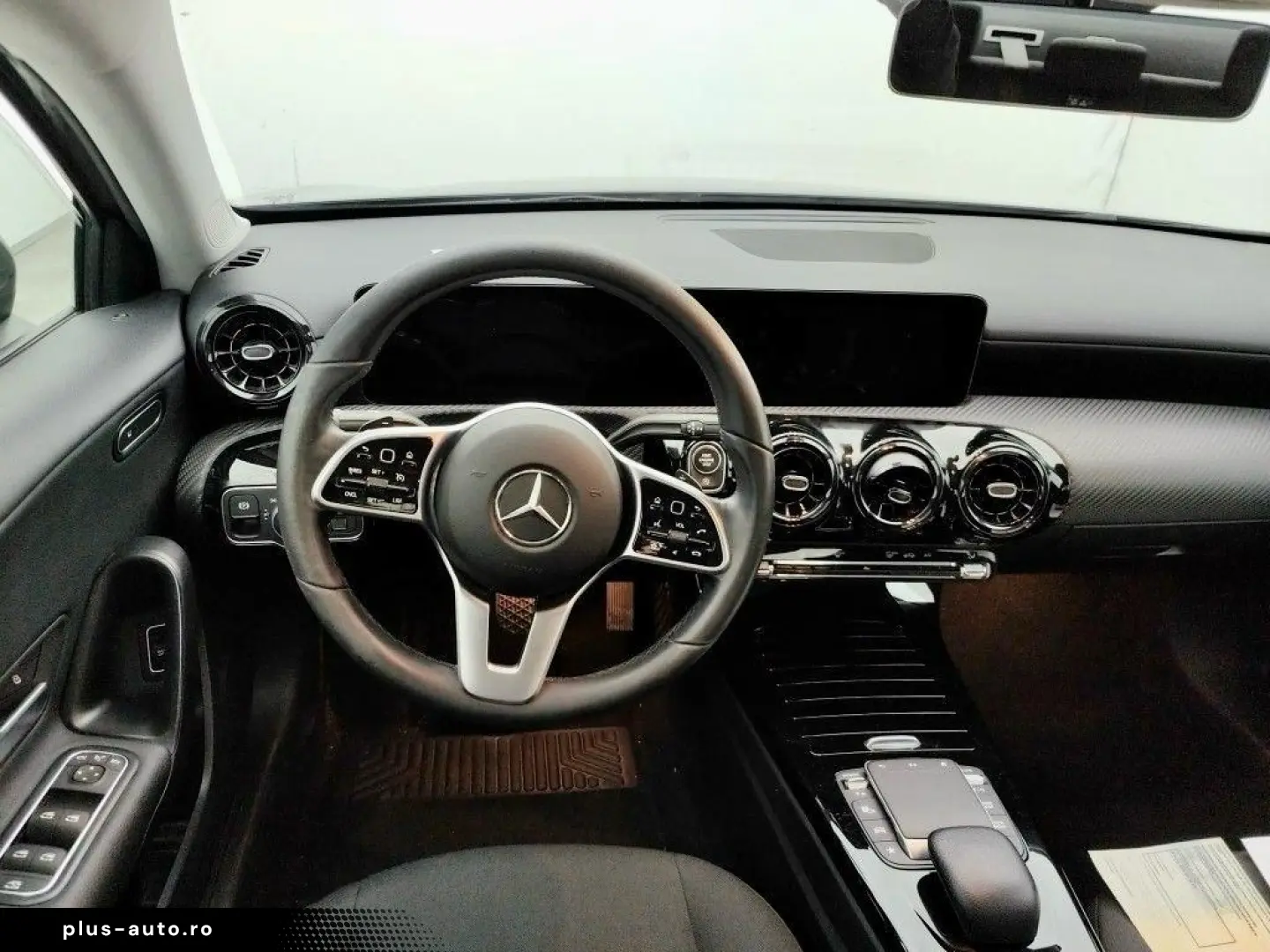 MERCEDES BENZ A180 LIM. AUT.