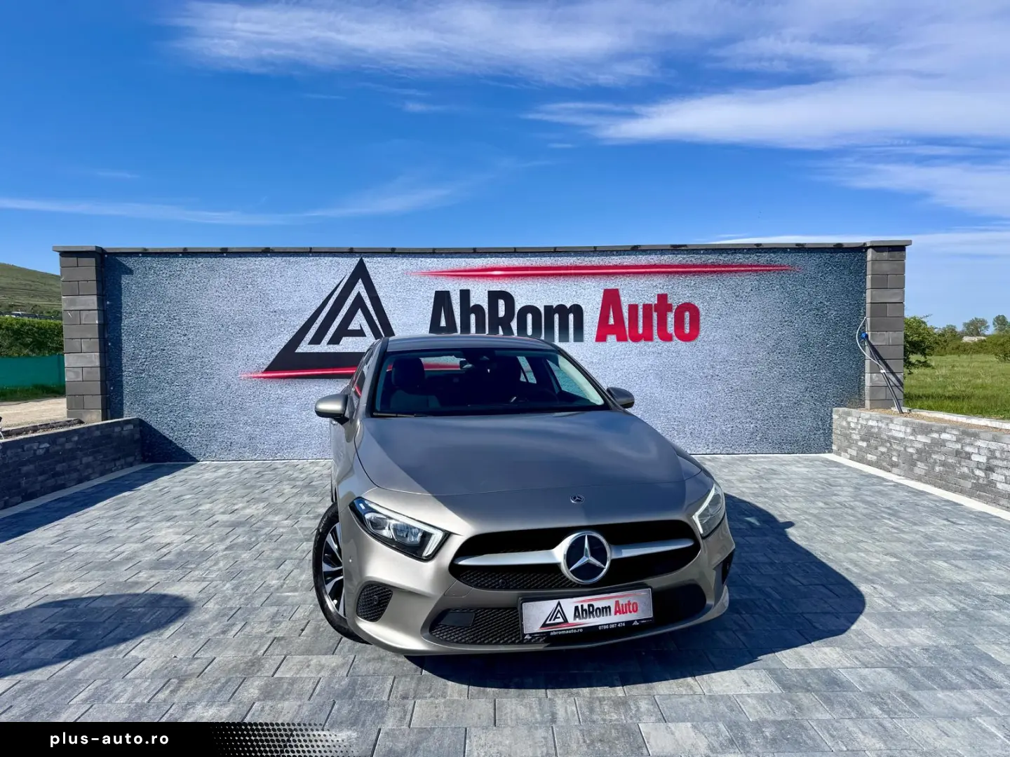 MERCEDES BENZ A180 LIM. AUT.