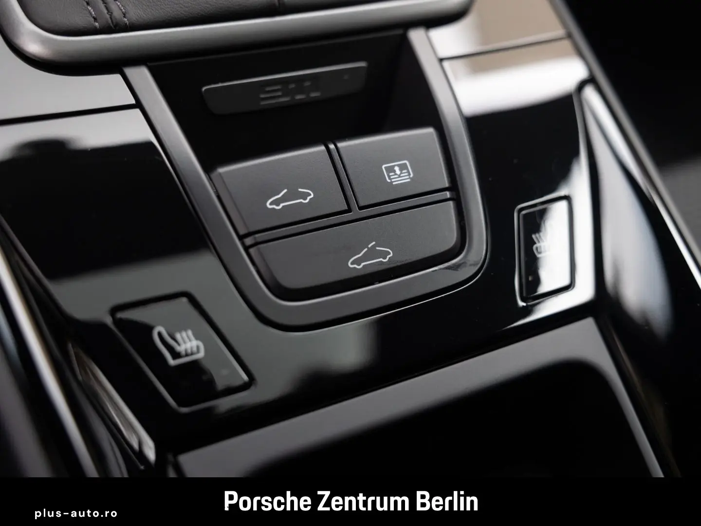 PORSCHE 992 911 Carrera T HA-Lenkung Sportabgasanlage