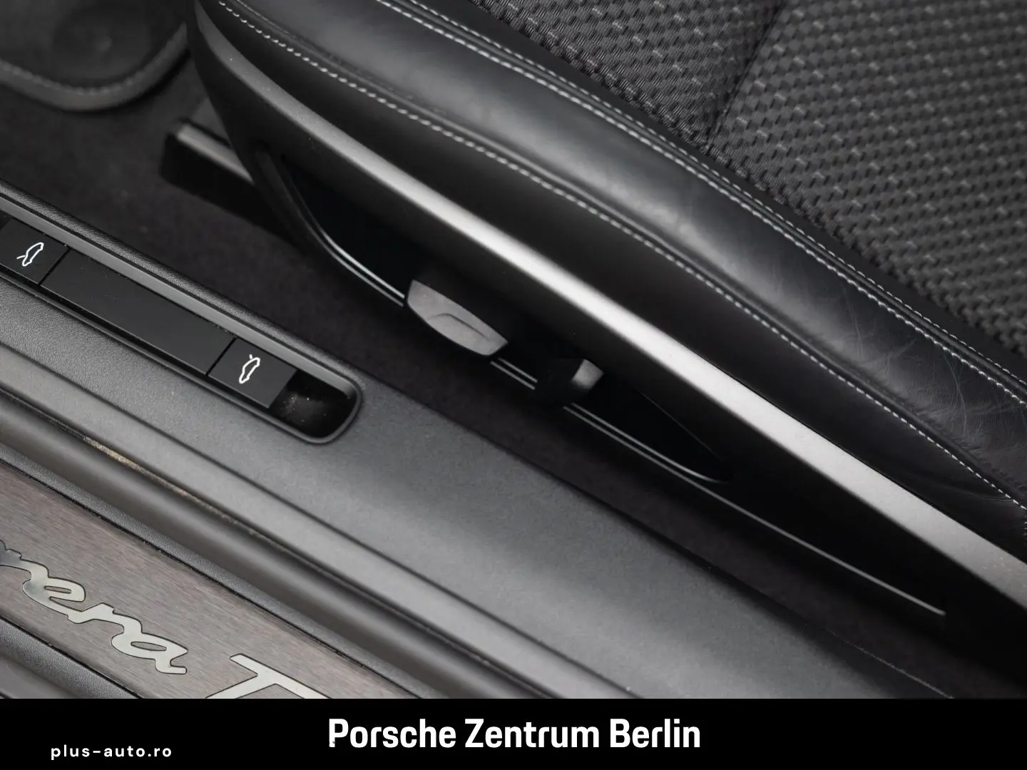 PORSCHE 992 911 Carrera T HA-Lenkung Sportabgasanlage