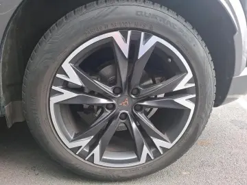 CUPRA Formentor 1.5 TSI DSG Kamera ACC KeyLess LED