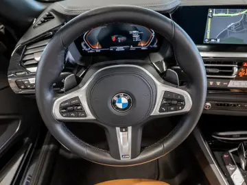 BMW Z4 Roadster sDrive 20i M-Sport HUD LED ACC NAVI