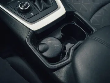 Toyota RAV4 2.5 Hybrid Dynamic HSD E-CVT