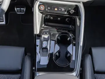 Audi Q5 SUV TFSI Quattro  S tronic