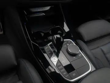 BMW X3 xD20d M Sport DAB HiFi AHK Komfort 20Zoll