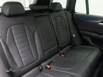 BMW X3 xD20d M Sport DAB HiFi AHK Komfort 20Zoll