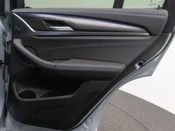 BMW X3 xD20d M Sport DAB HiFi AHK Komfort 20Zoll