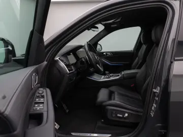 BMW X5 xD30d M Sport 360 Laser HUD DAB HiFi 22Zoll