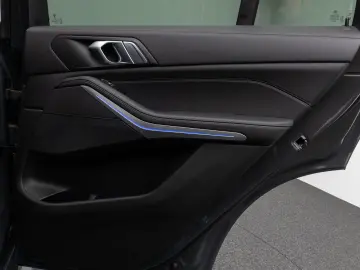 BMW X5 xD30d M Sport 360 Laser HUD DAB HiFi 22Zoll