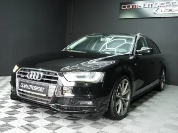 AUDI A4 S-LINE AT