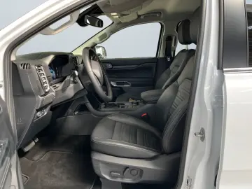 FORD Ranger Limited 2.0 Ecoblue 4x4 DoKa LED PDC